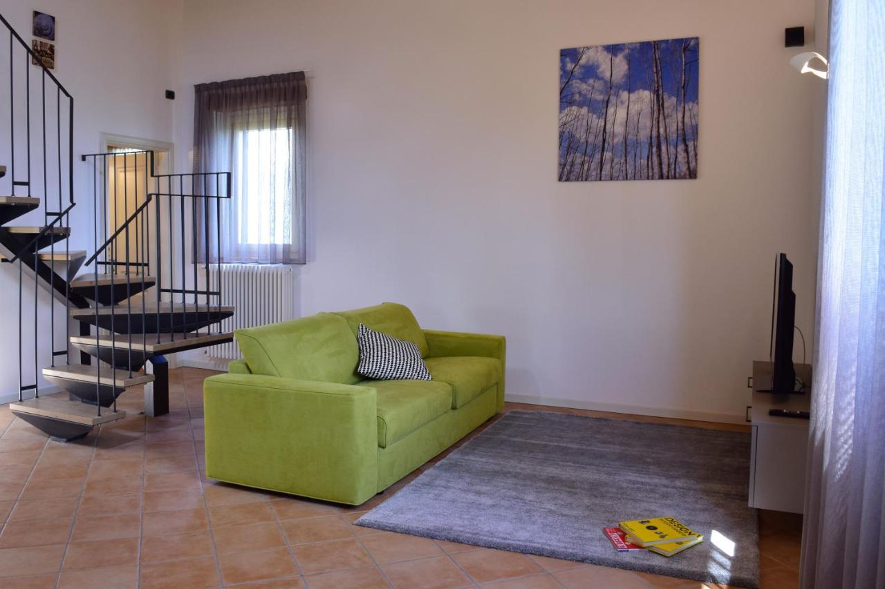 Borghetto Country Apartments Saludecio Екстер'єр фото