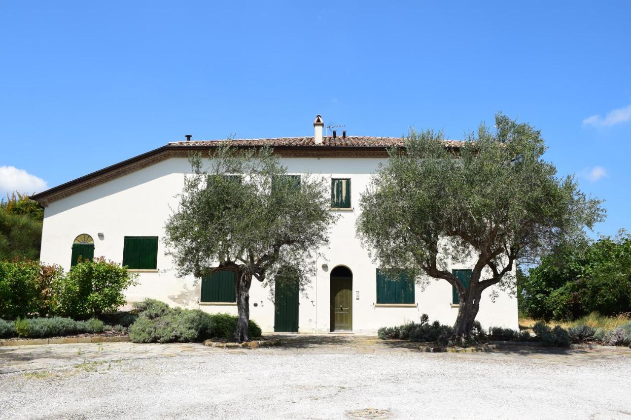 Borghetto Country Apartments Saludecio Екстер'єр фото